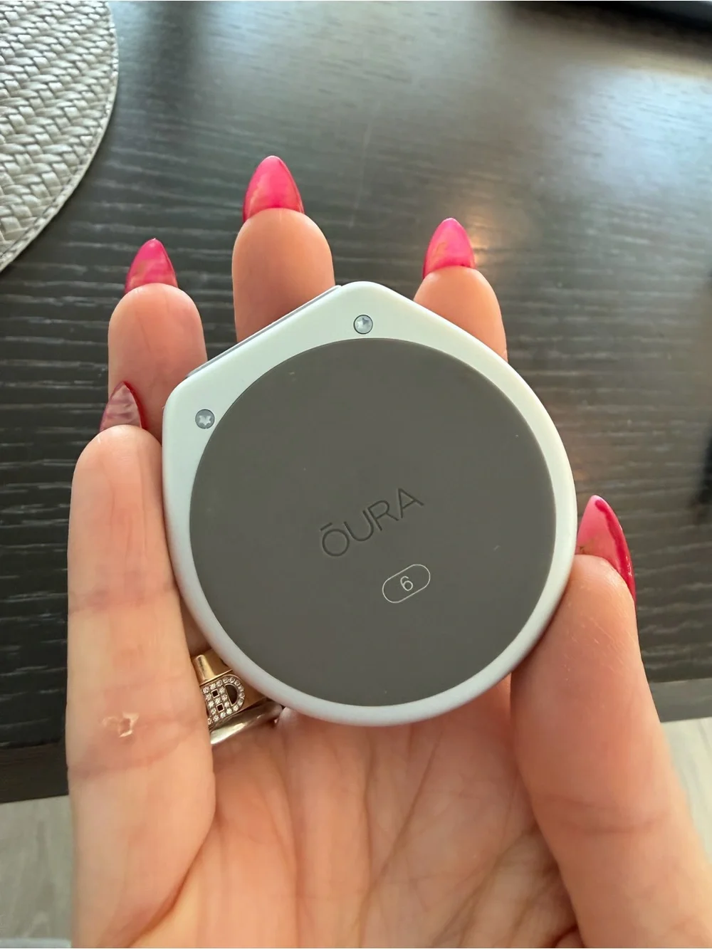 Oura ring 5, size 6, charging case
